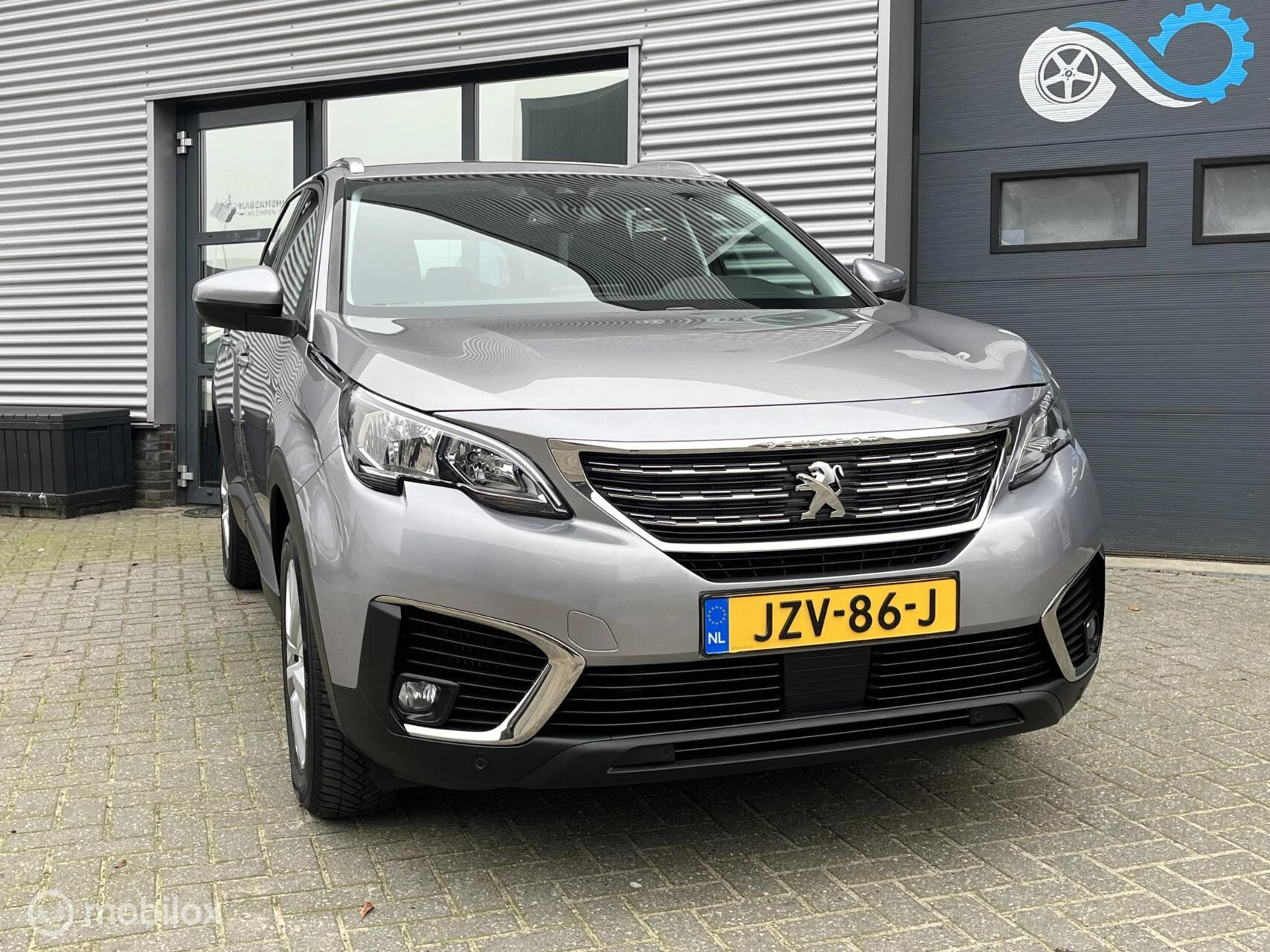 Hoofdafbeelding Peugeot 5008