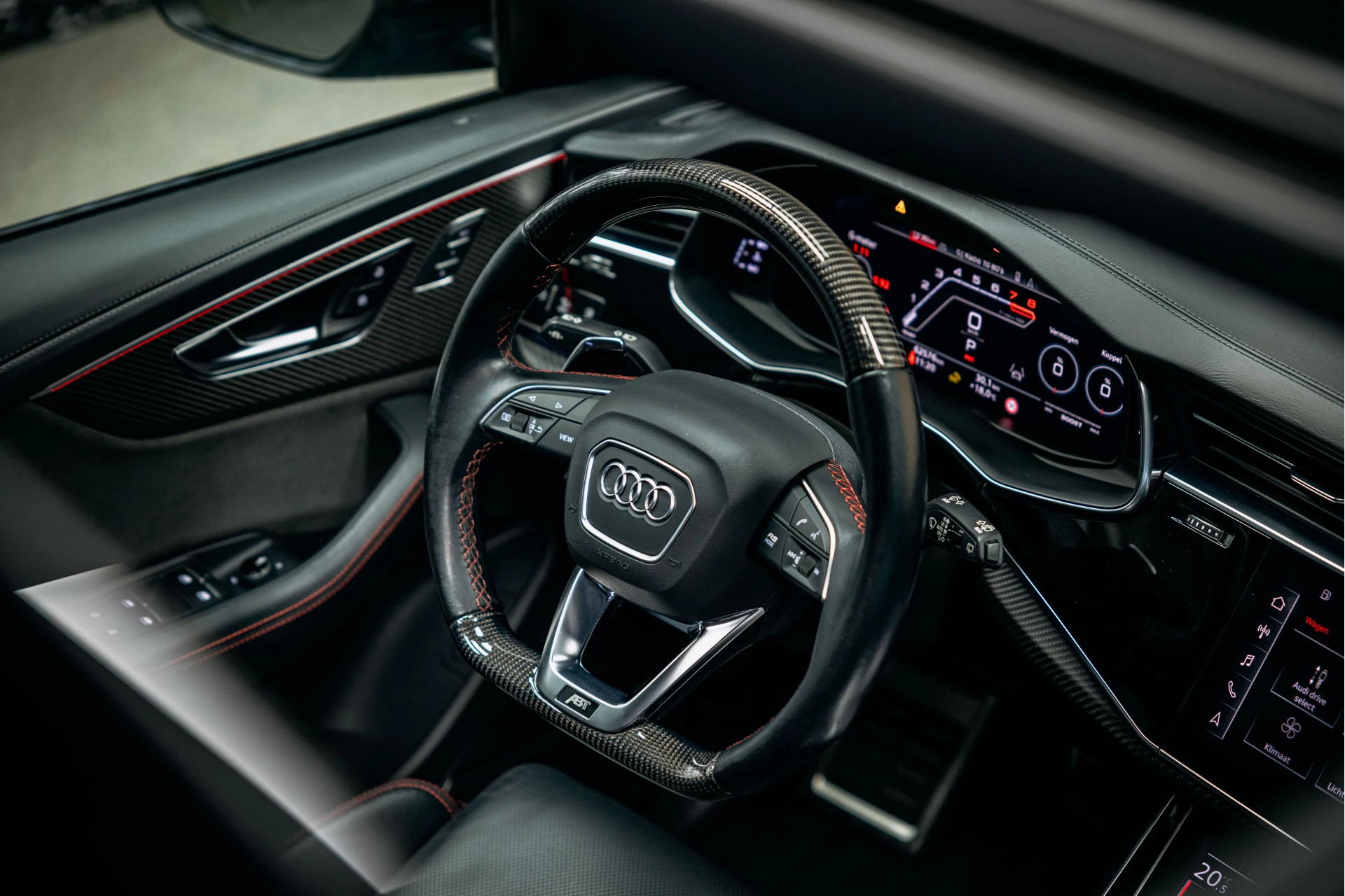 Hoofdafbeelding Audi Q8
