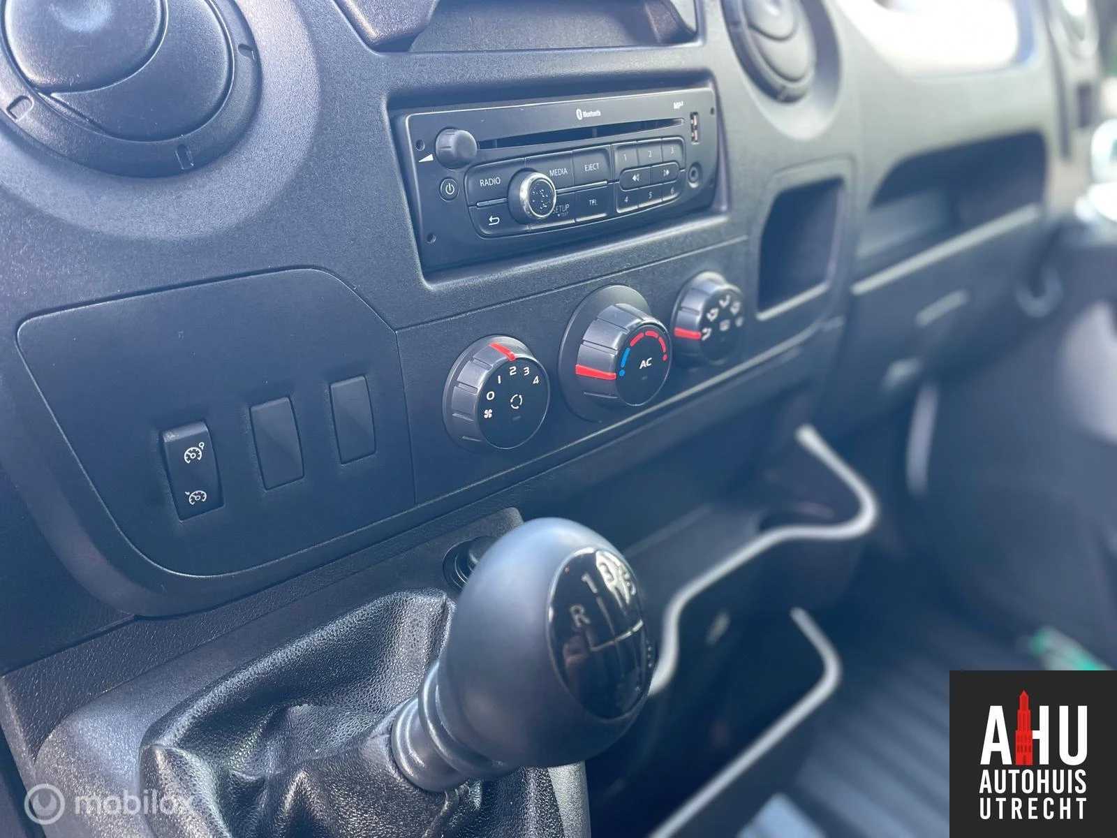 Hoofdafbeelding Nissan NV400