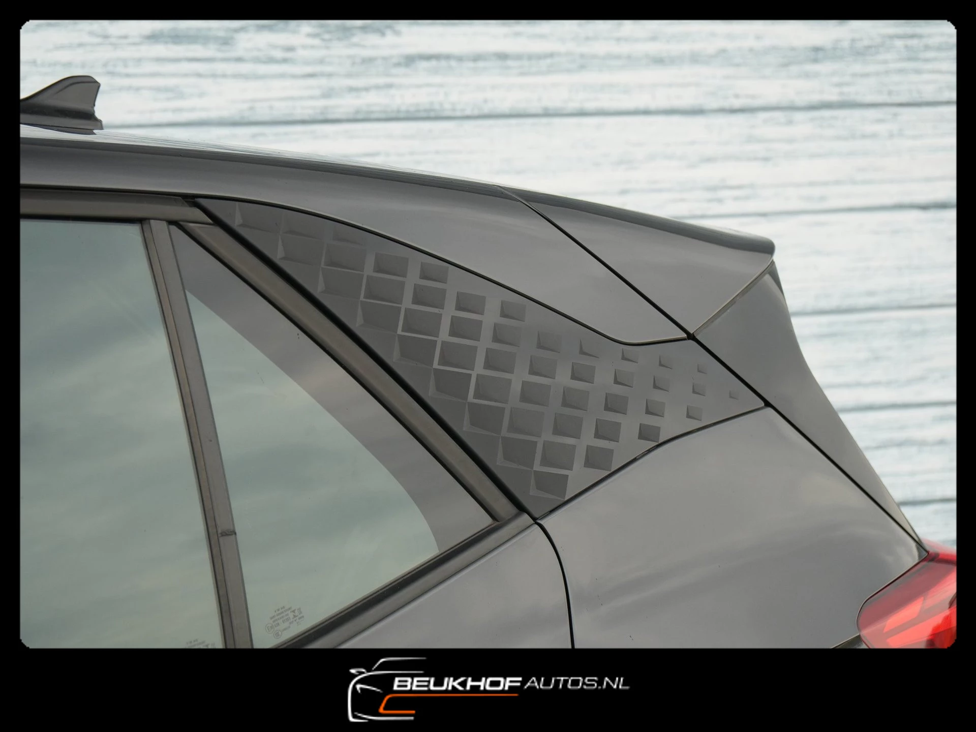 Hoofdafbeelding CUPRA Born