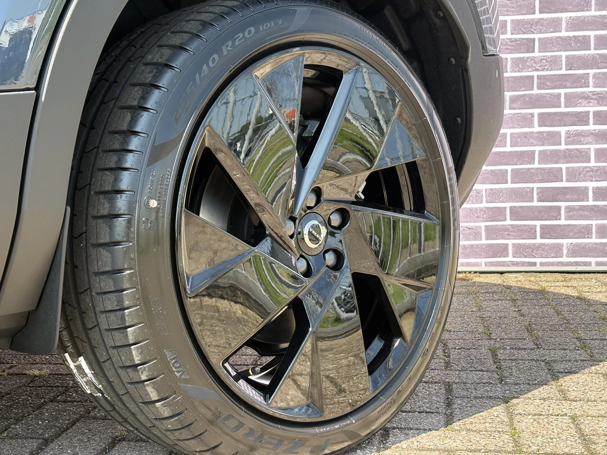 Hoofdafbeelding Volvo EX40