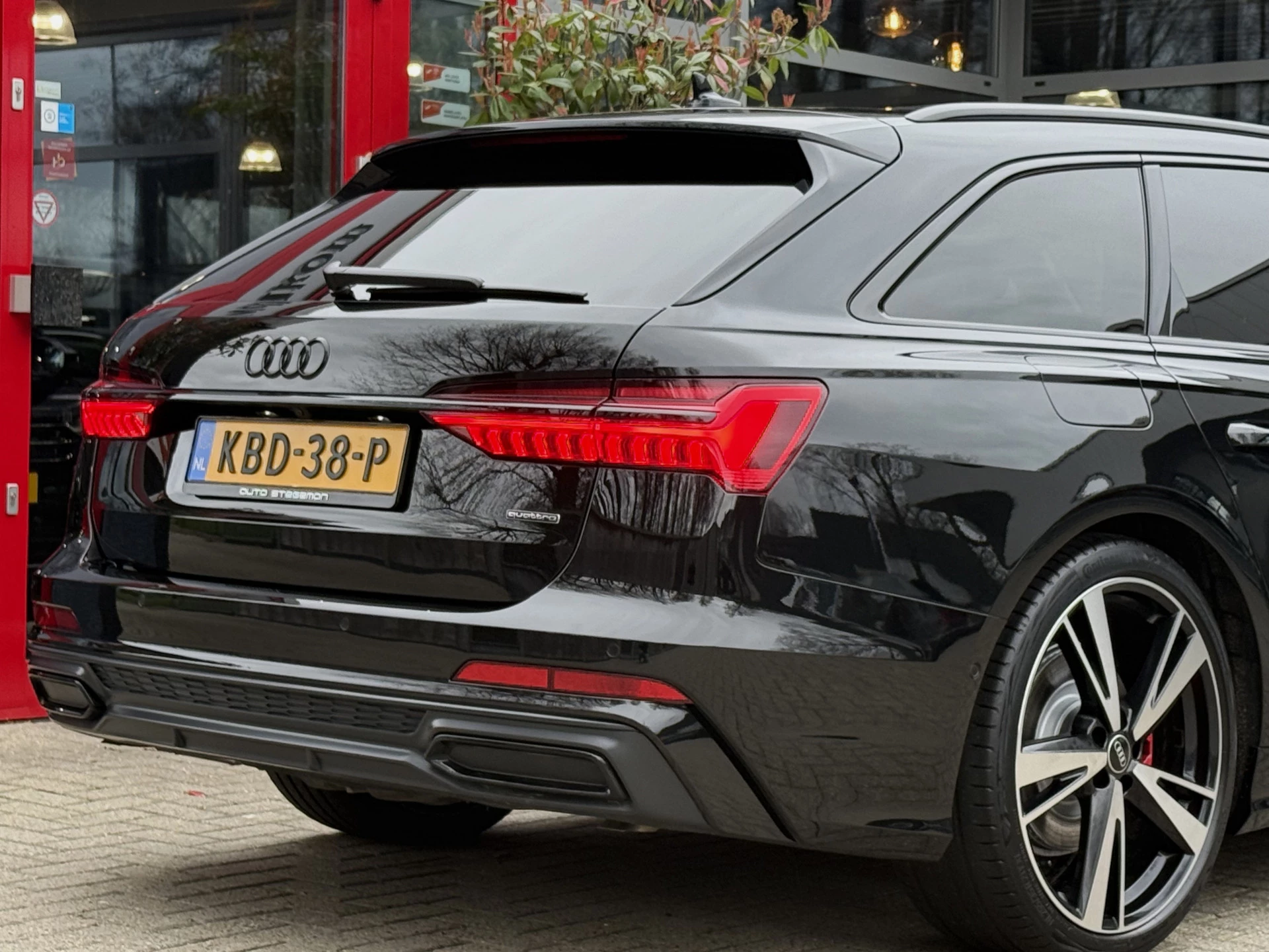 Hoofdafbeelding Audi A6