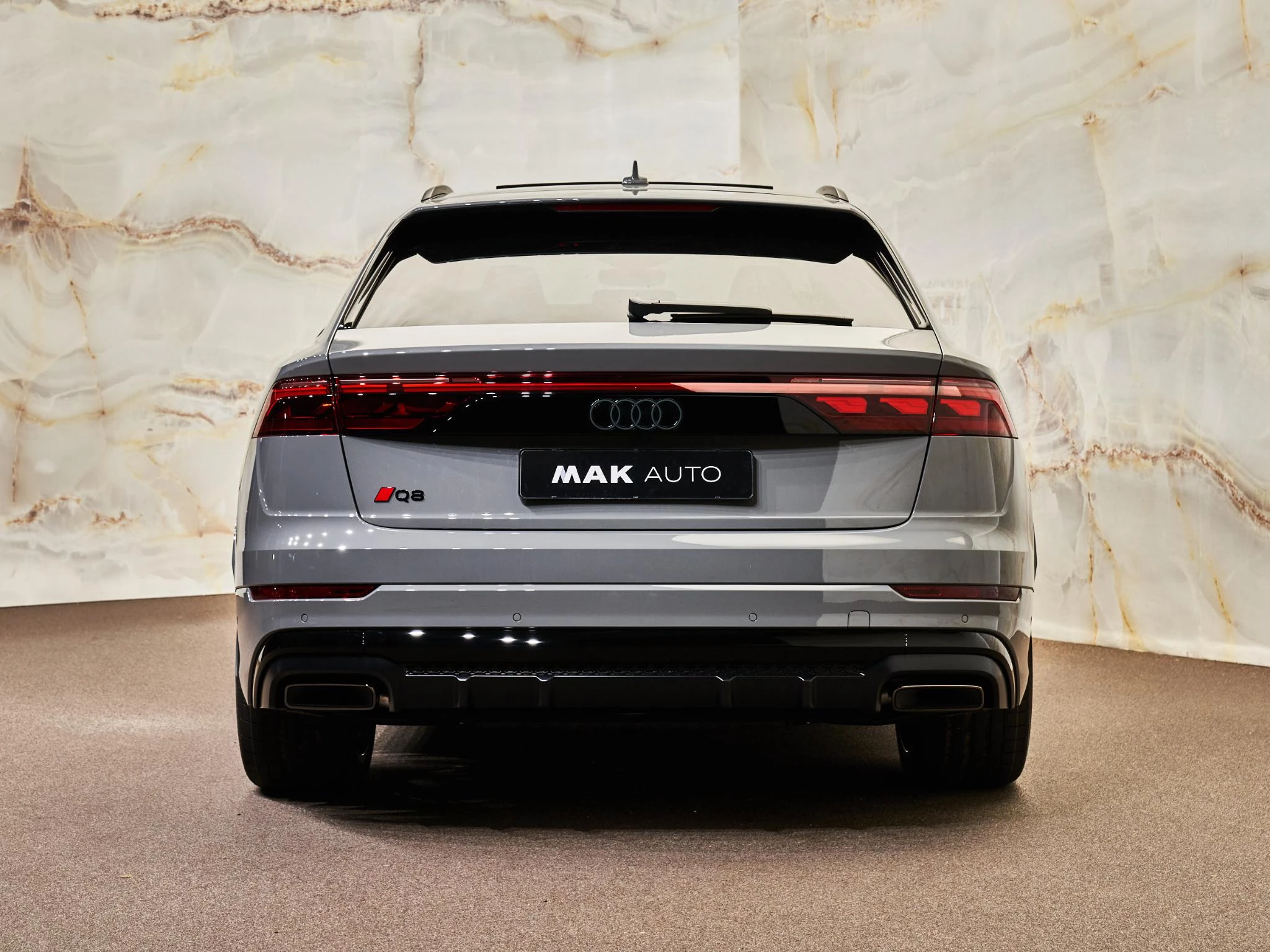 Hoofdafbeelding Audi Q8