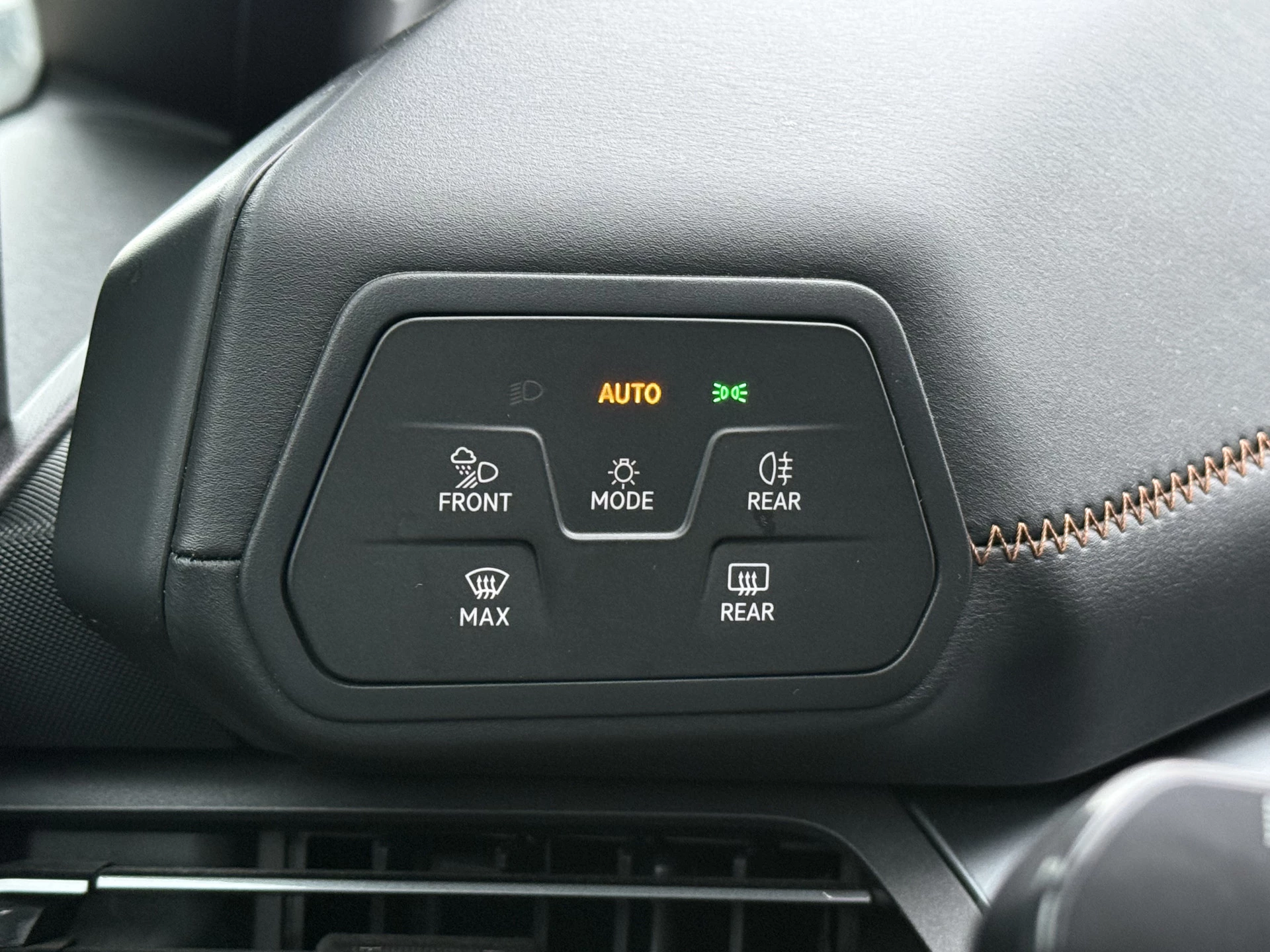 Hoofdafbeelding CUPRA Born