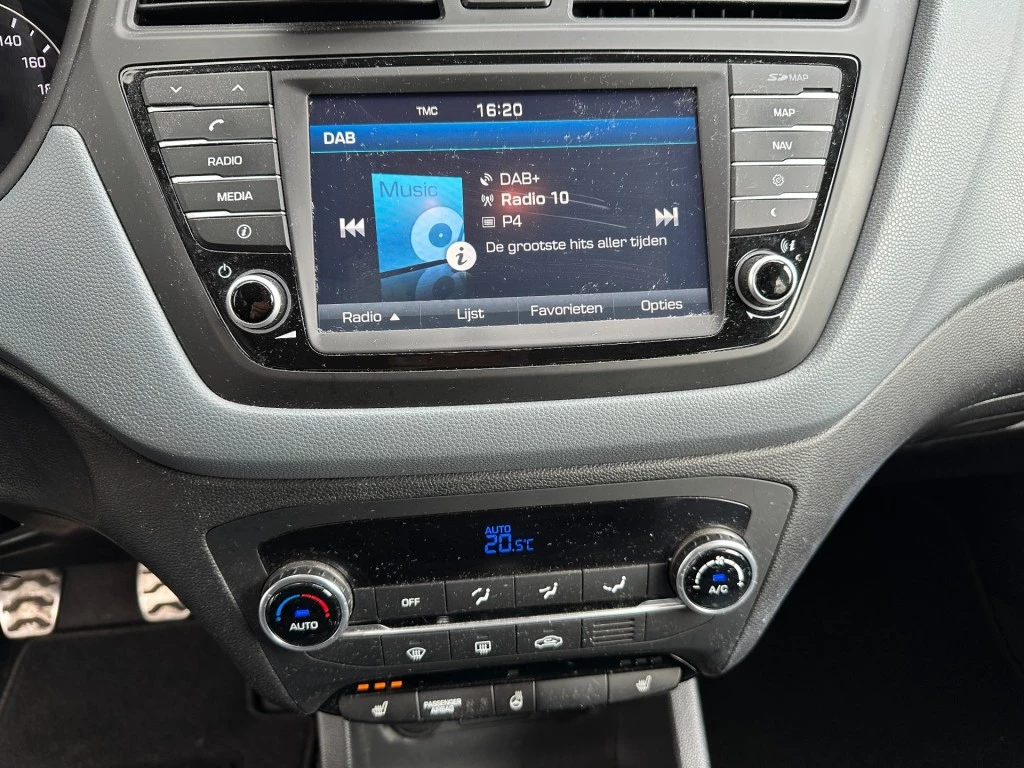 Hoofdafbeelding Hyundai i20