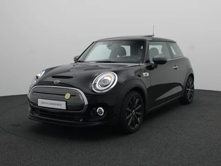 MINI Electric Yours Glazen panoramadak + Achteruitrijcamera + Comfort Access + Park Assistant + Driving Assistant + Harman-Kardon + 17''