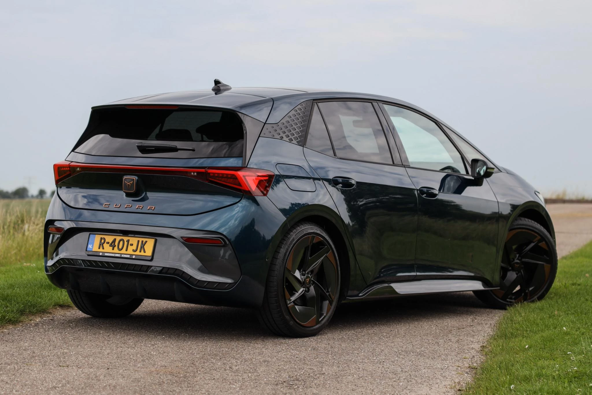 Hoofdafbeelding CUPRA Born