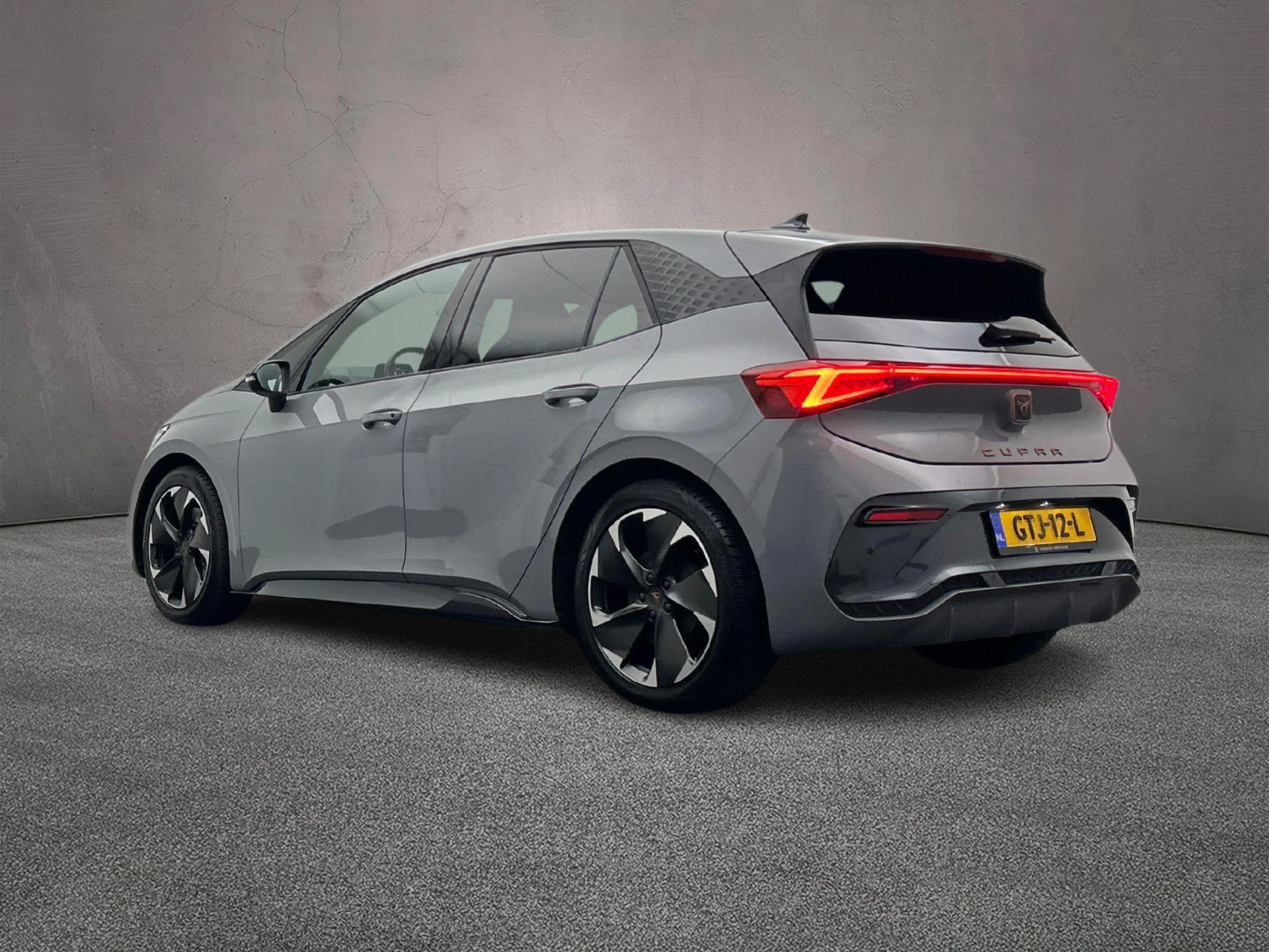 Hoofdafbeelding CUPRA Born