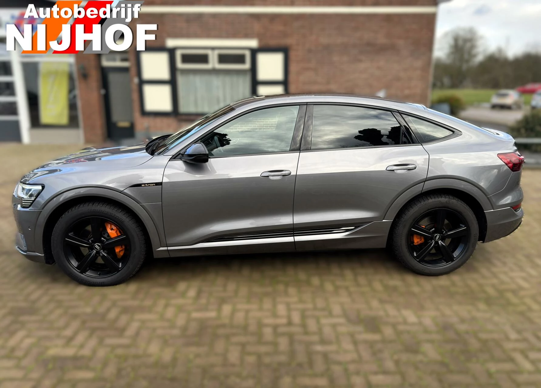 Hoofdafbeelding Audi e-tron