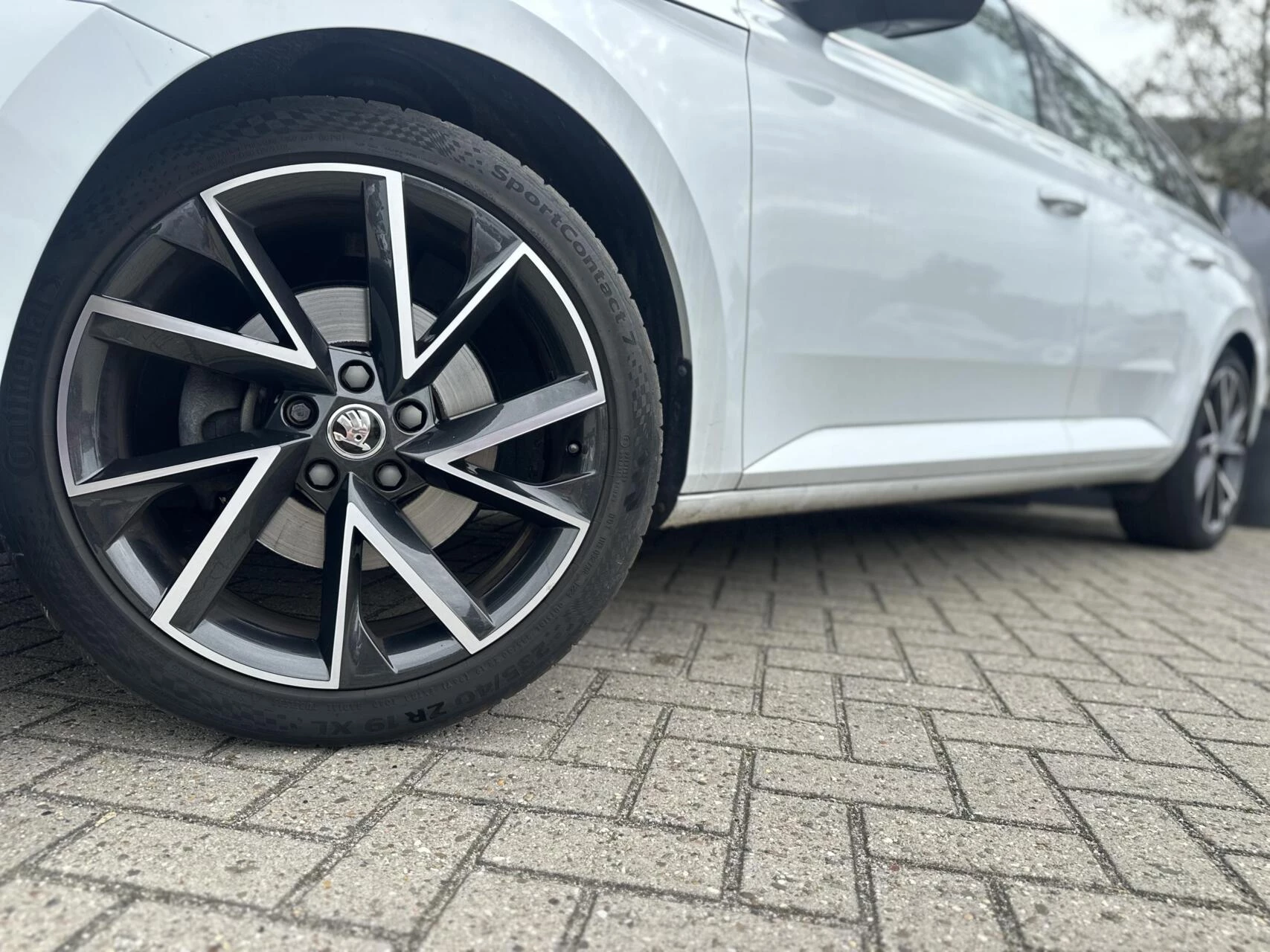Hoofdafbeelding Škoda Superb