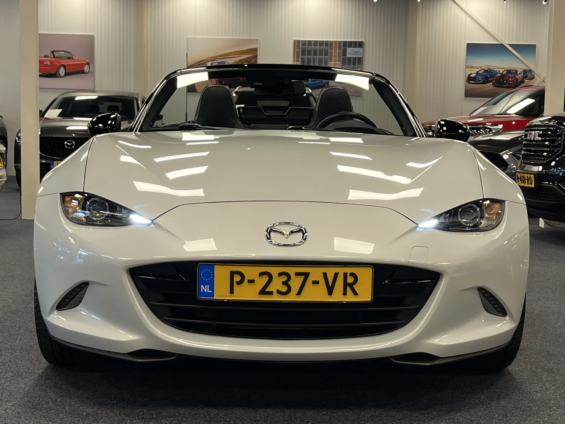Hoofdafbeelding Mazda MX-5