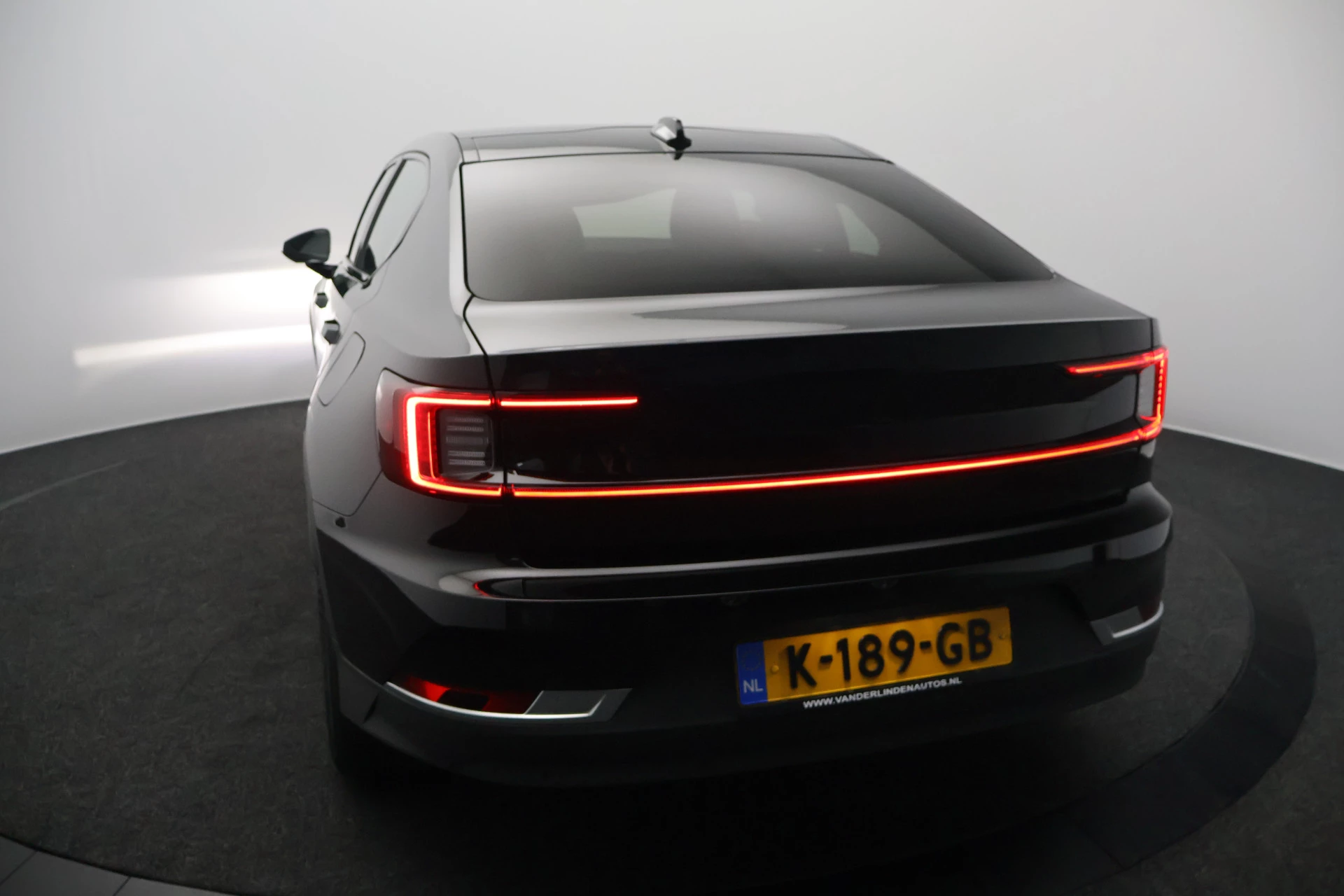 Hoofdafbeelding Polestar 2