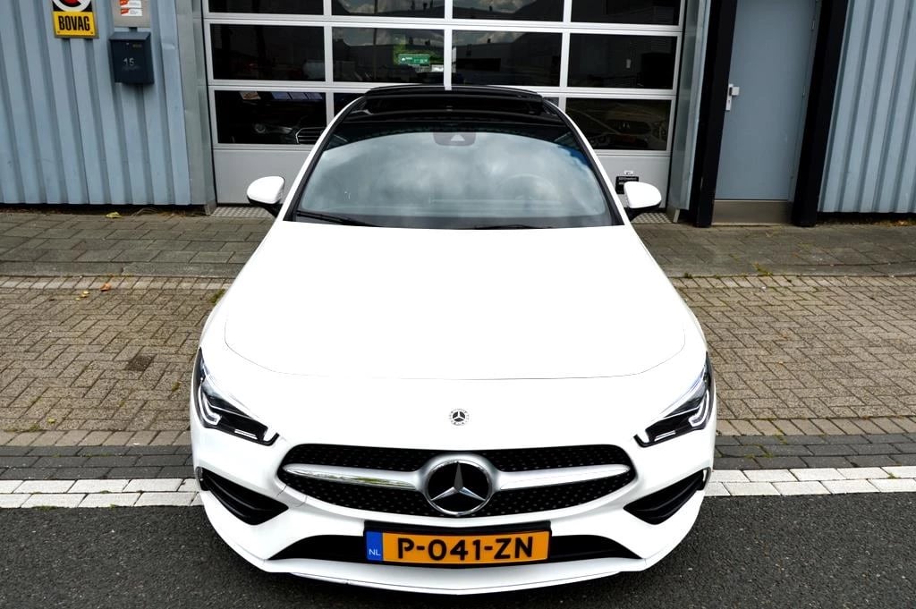 Hoofdafbeelding Mercedes-Benz CLA