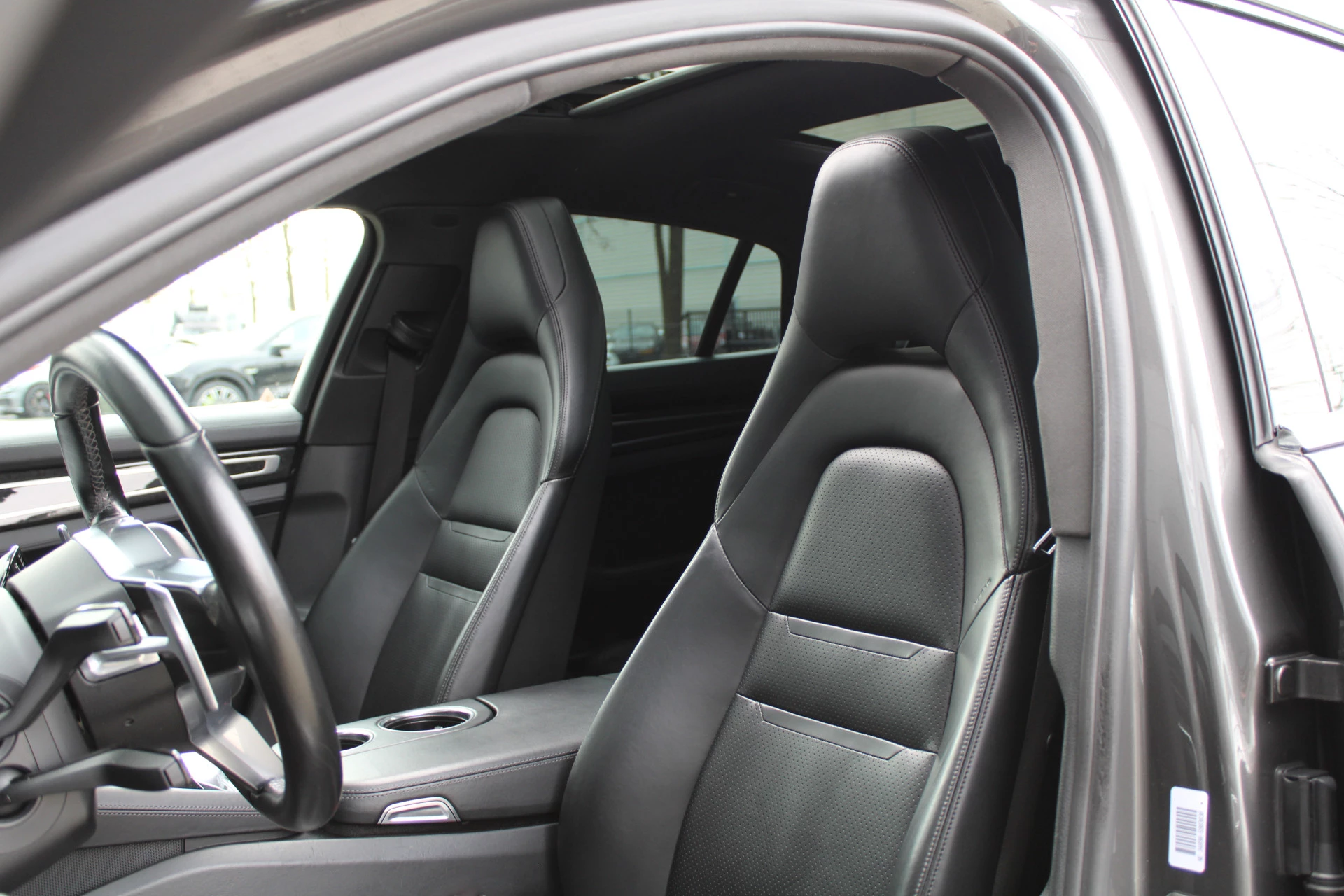 Hoofdafbeelding Porsche Panamera