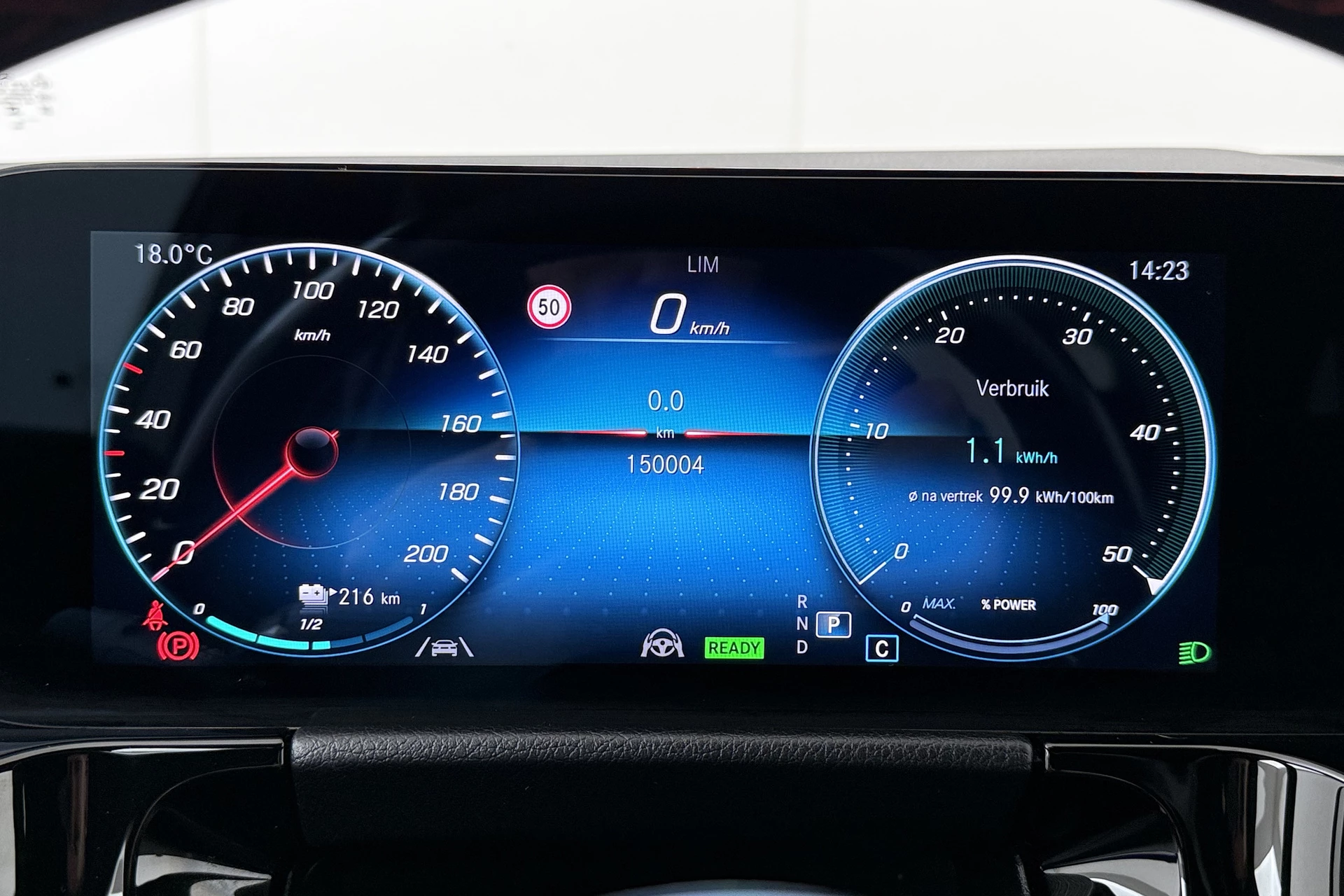 Hoofdafbeelding Mercedes-Benz EQA