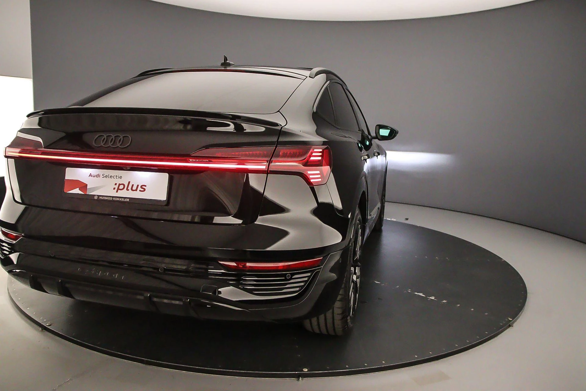 Hoofdafbeelding Audi Q8 Sportback e-tron