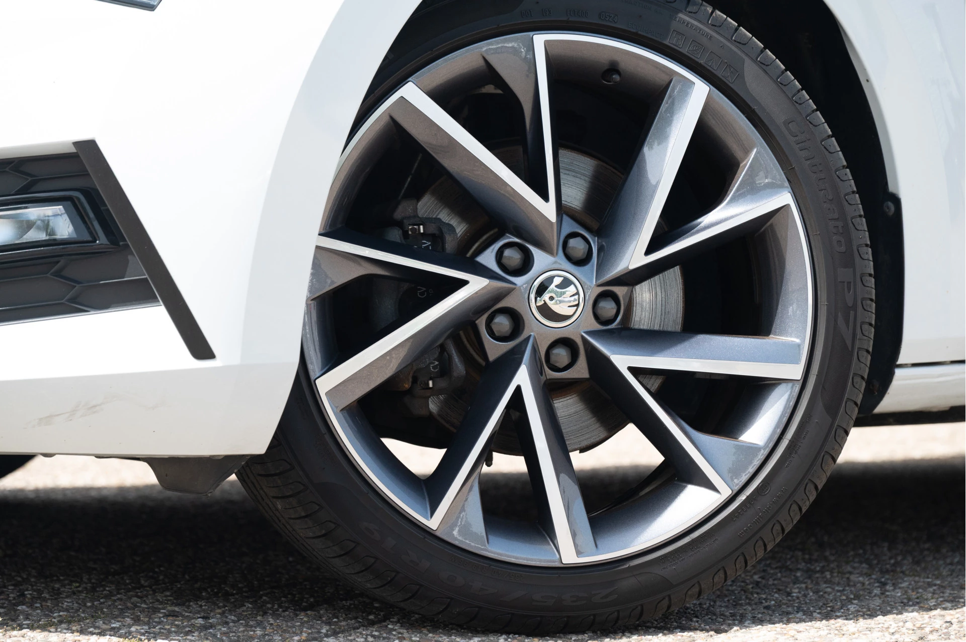 Hoofdafbeelding Škoda Superb