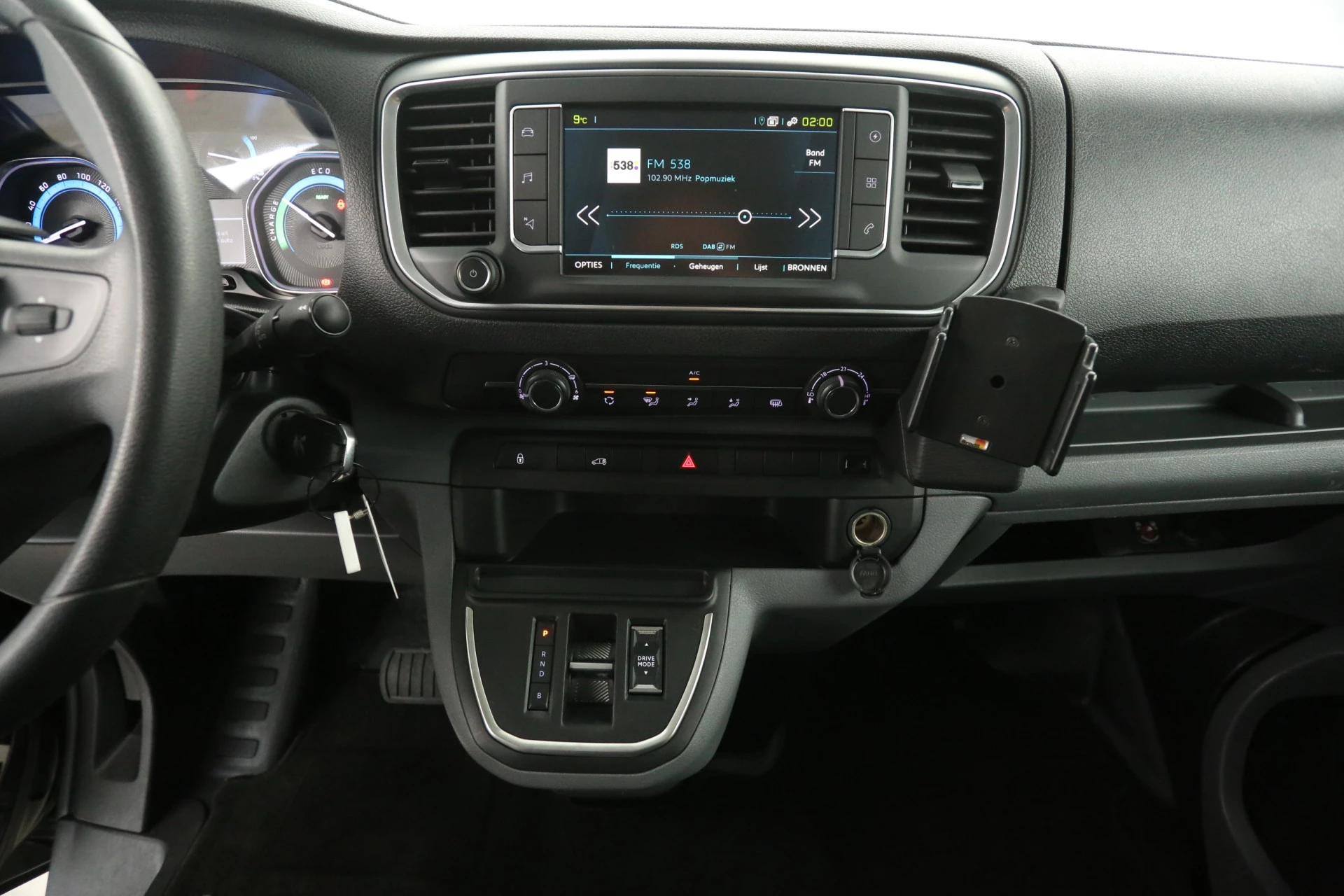Hoofdafbeelding Peugeot e-Expert