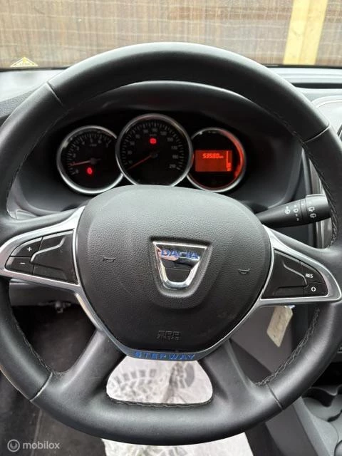 Hoofdafbeelding Dacia Sandero
