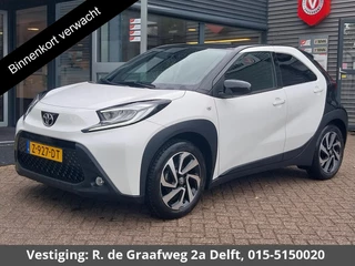 Toyota Aygo X 1.0 VVT-i MT Pulse Bi-Tone | Apple Carplay & AndroidAUTO | Climate Control | Lichtmetalen velgen |