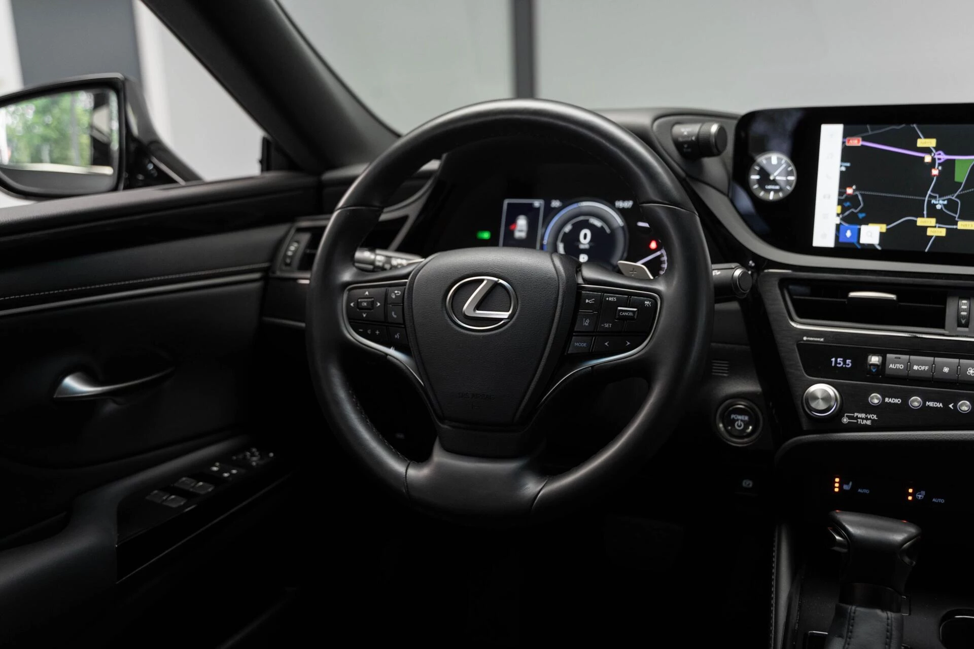 Hoofdafbeelding Lexus ES