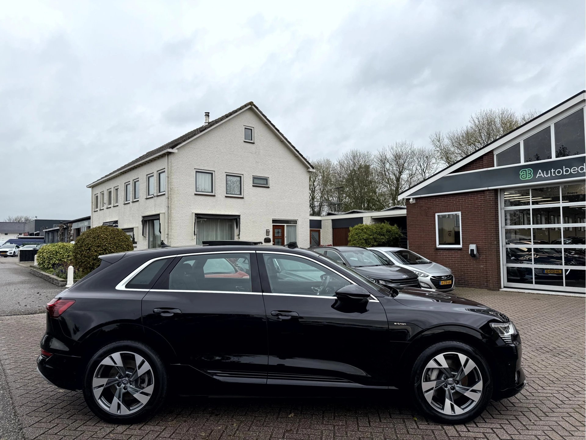 Hoofdafbeelding Audi e-tron