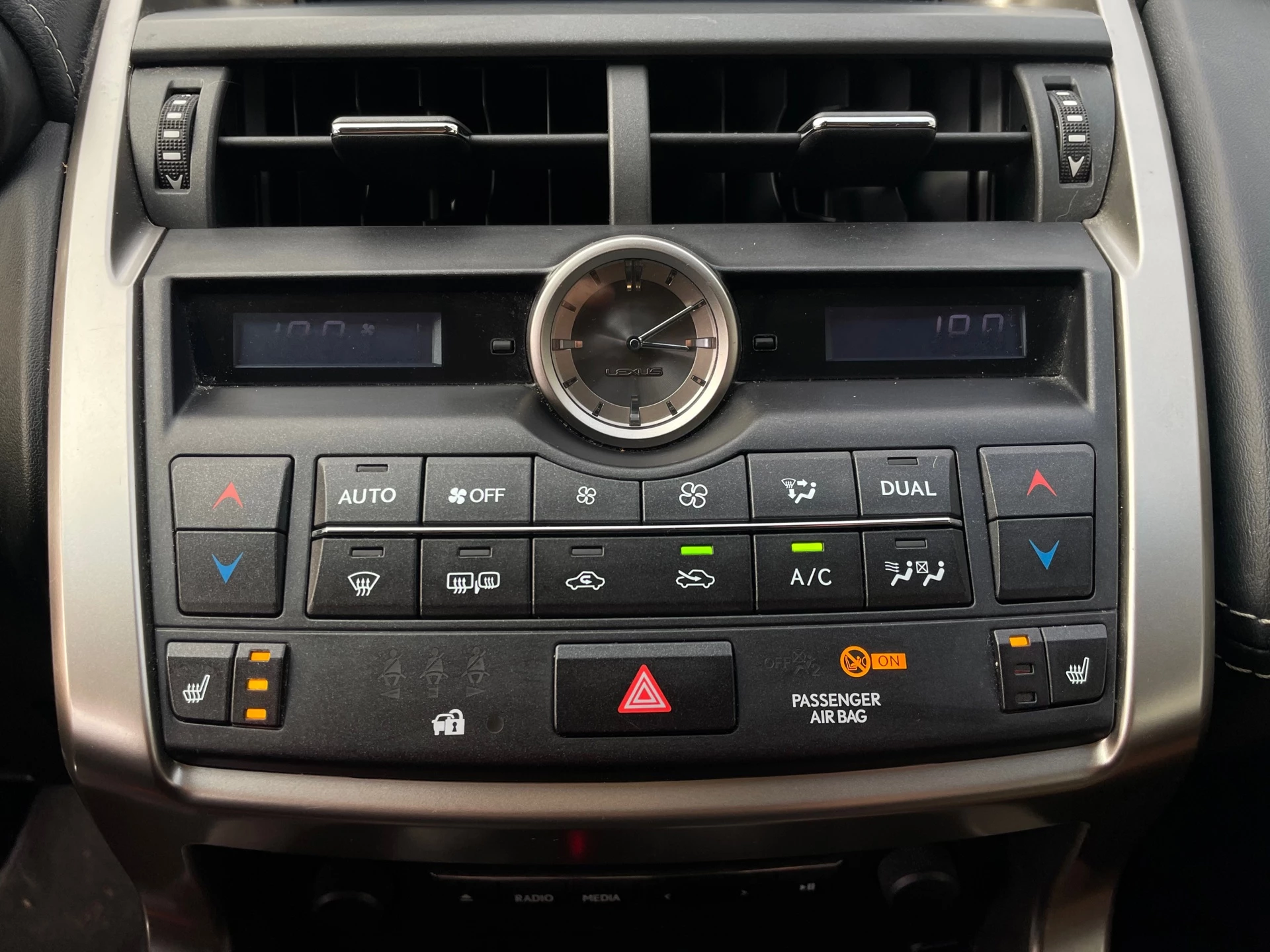 Hoofdafbeelding Lexus NX