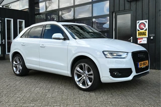 Audi Q3 2.0 TFSI Quattro S-Line Automaat | Cruise | Camera | 19'' | Sportstoelen | Trekhaak