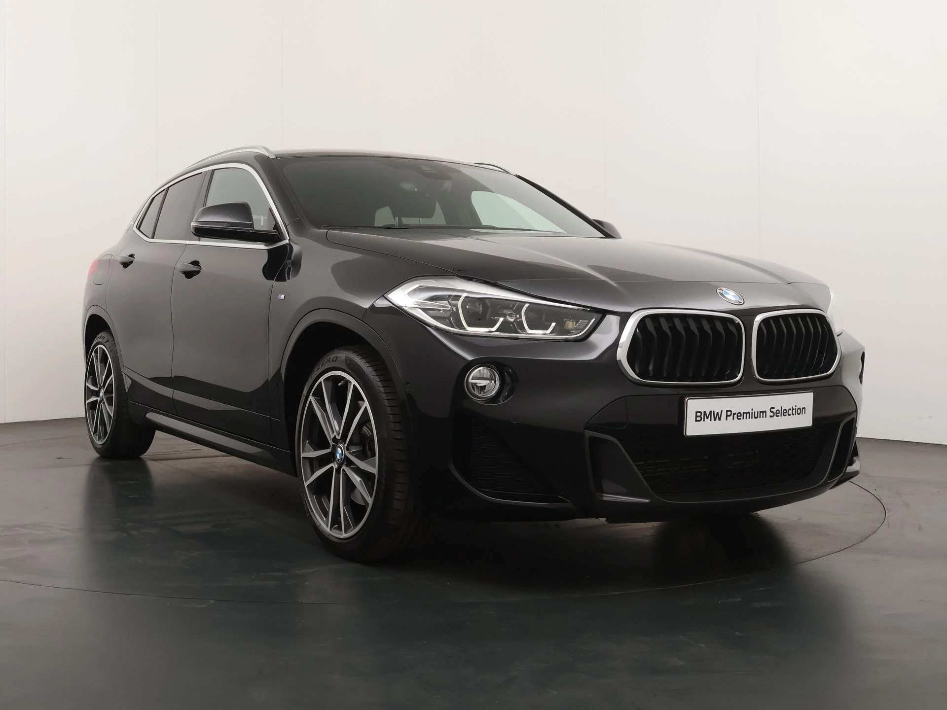 Hoofdafbeelding BMW X2