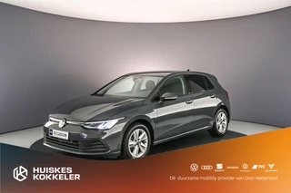 Volkswagen Golf Life 1.0 eTSI 110pk DSG Automaat Achteruitrijcamera, Stuurwiel verwarmd, Adaptive cruise control, Airco, DAB, Stoelverwarming, Parkeersensoren, LED koplampen, Keyless start