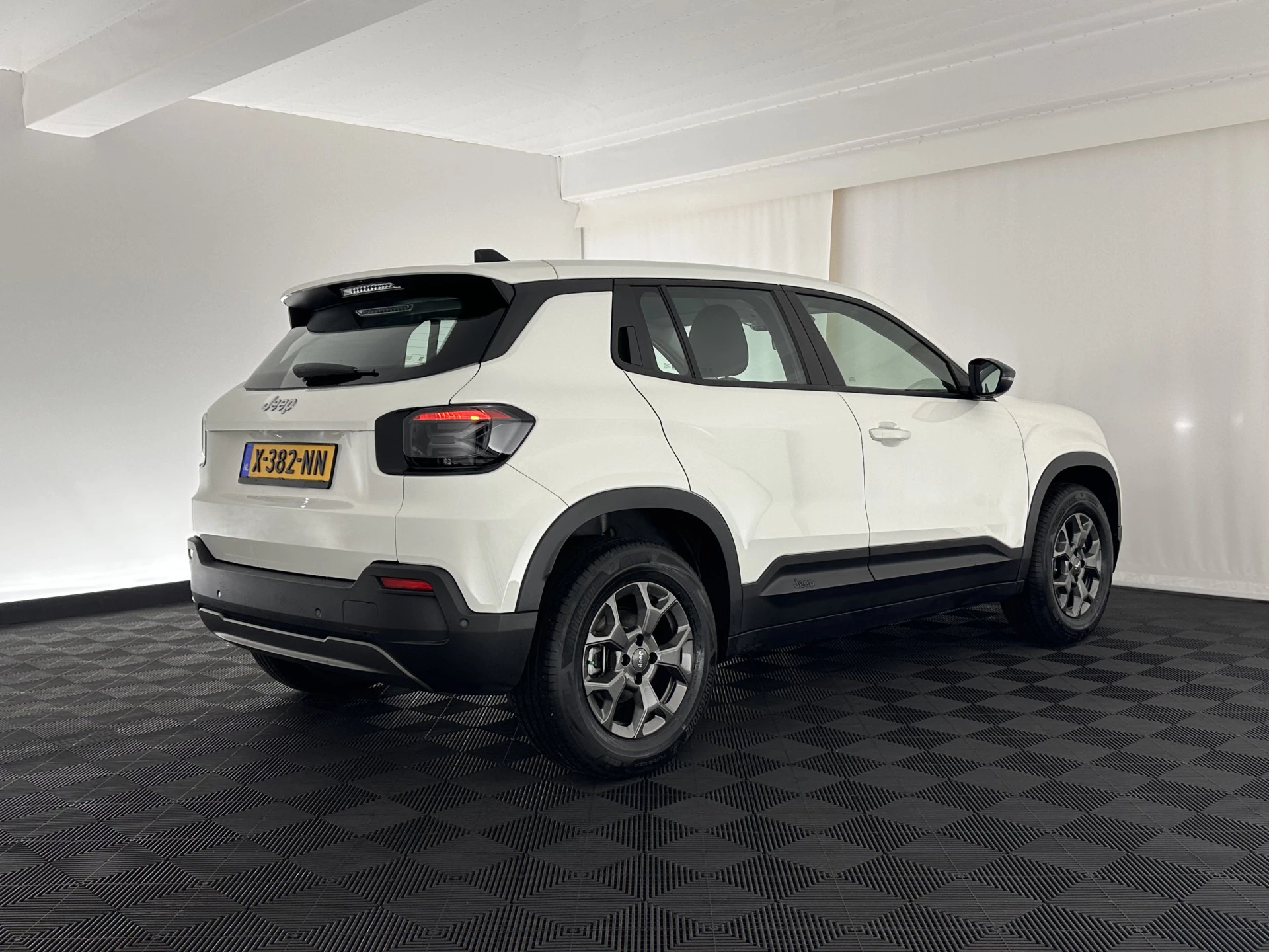 Hoofdafbeelding Jeep Avenger