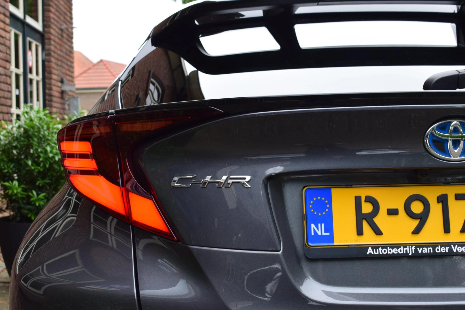 Hoofdafbeelding Toyota C-HR