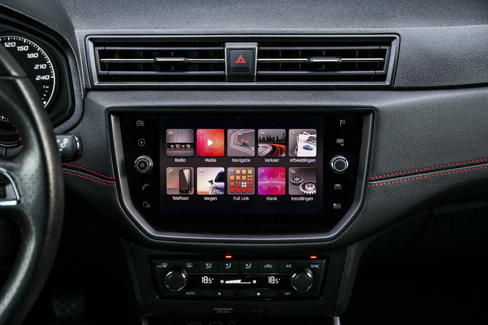 Hoofdafbeelding SEAT Arona