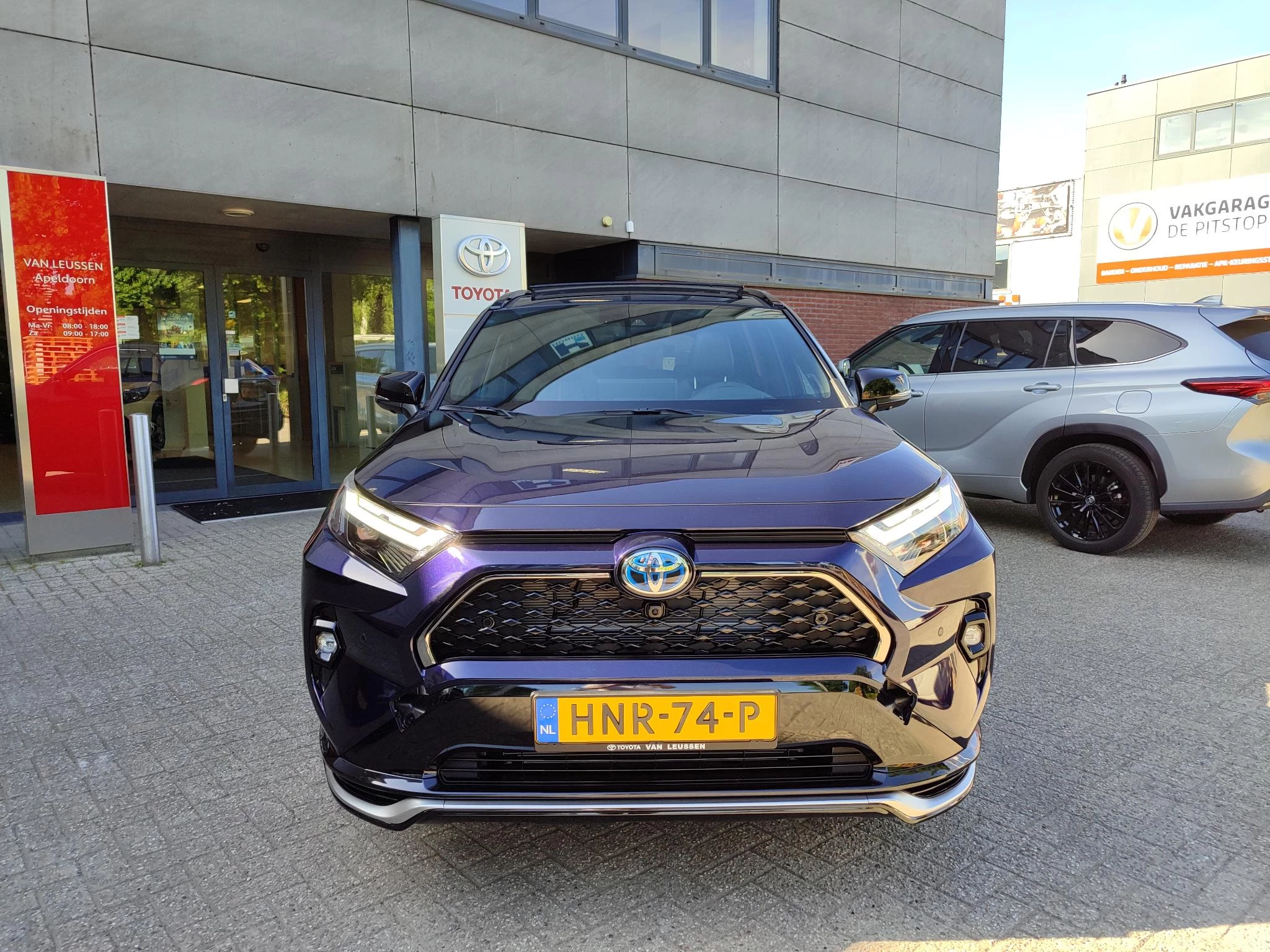 Hoofdafbeelding Toyota RAV4