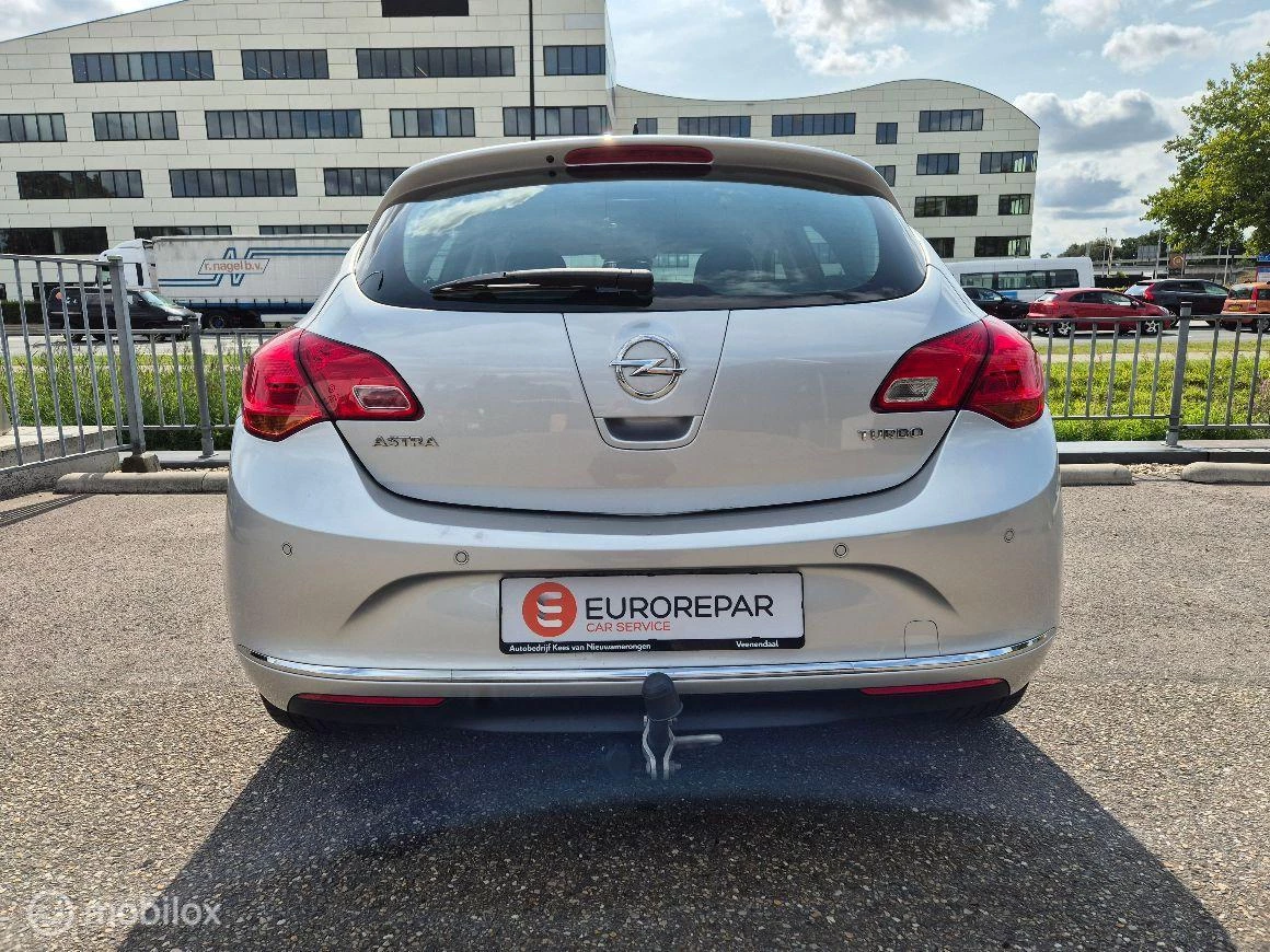 Hoofdafbeelding Opel Astra
