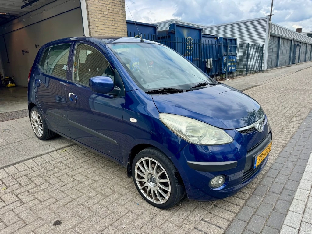 Hoofdafbeelding Hyundai i10