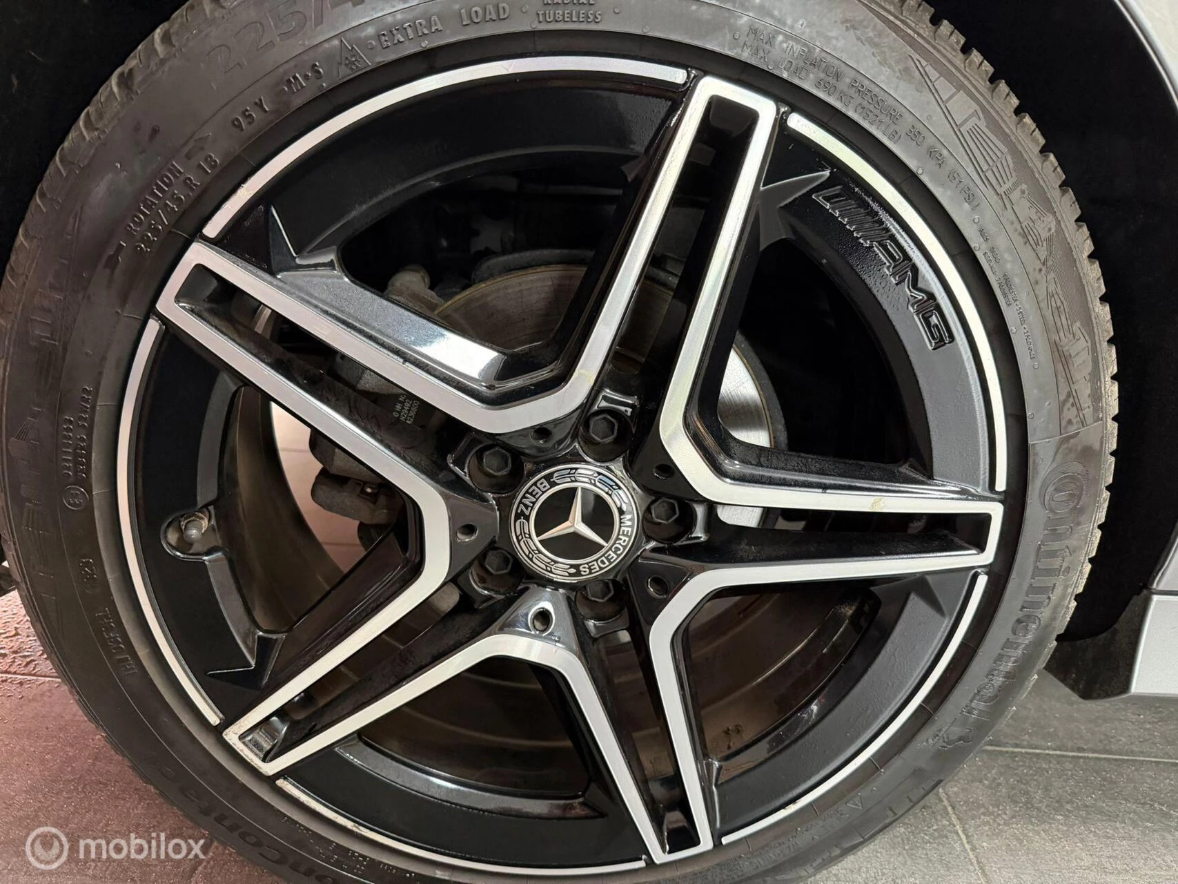 Hoofdafbeelding Mercedes-Benz CLA