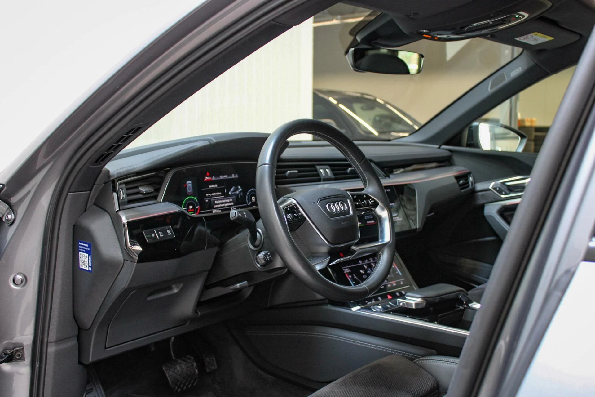 Hoofdafbeelding Audi e-tron