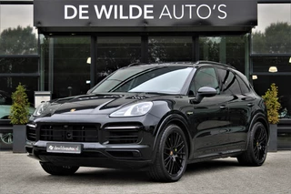 Hoofdafbeelding Porsche Cayenne Porsche Cayenne 3.0 E-Hybrid SportDesign Platinum Edition 462pk Pano Sportuitlaat Stoelventilatie ACC BOSE 360-camera