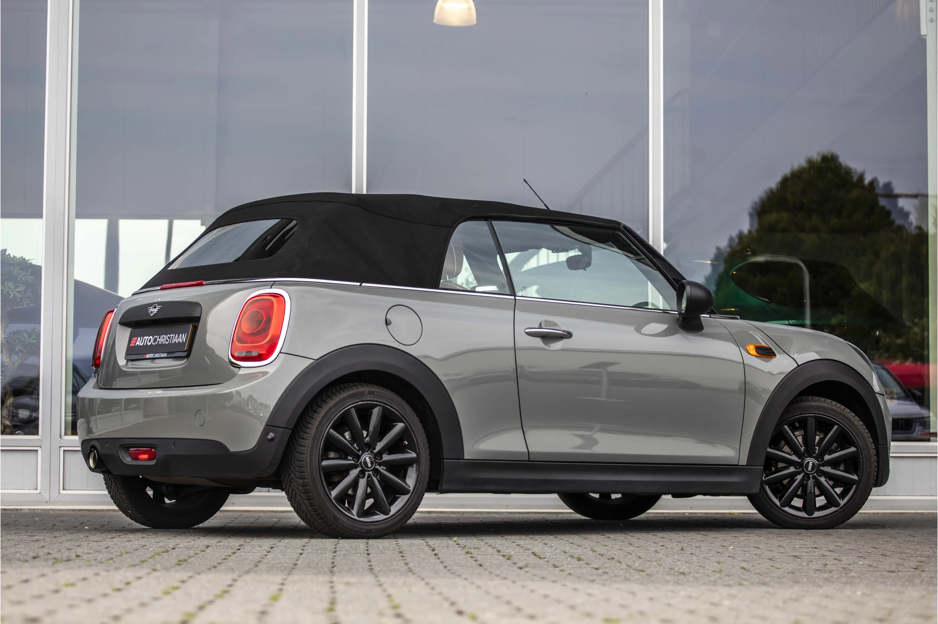 Hoofdafbeelding MINI One Cabrio