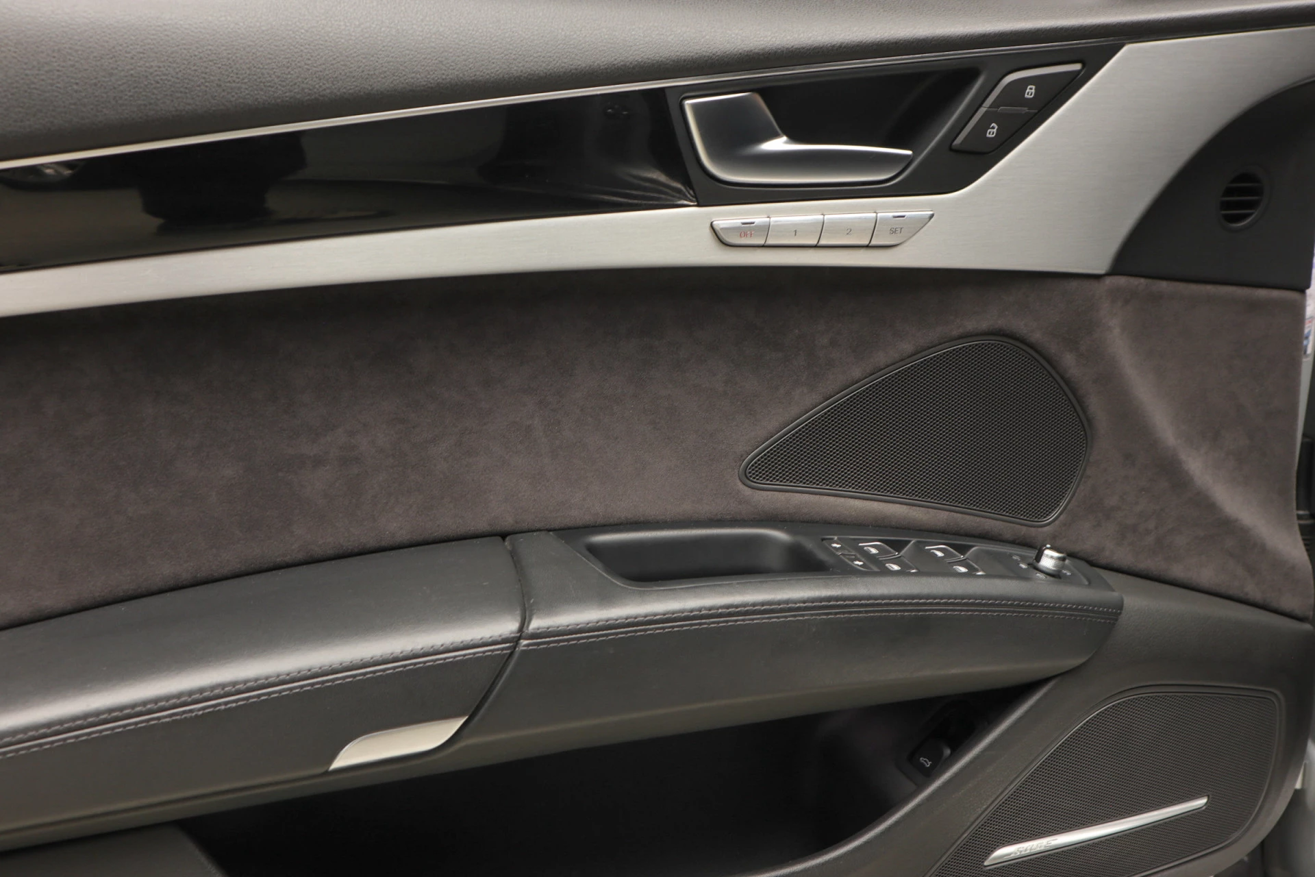 Hoofdafbeelding Audi A8