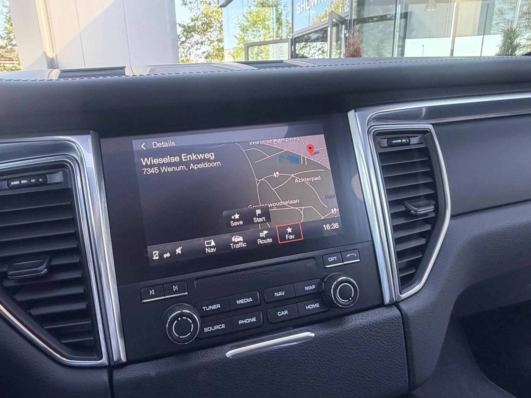 Hoofdafbeelding Porsche Macan