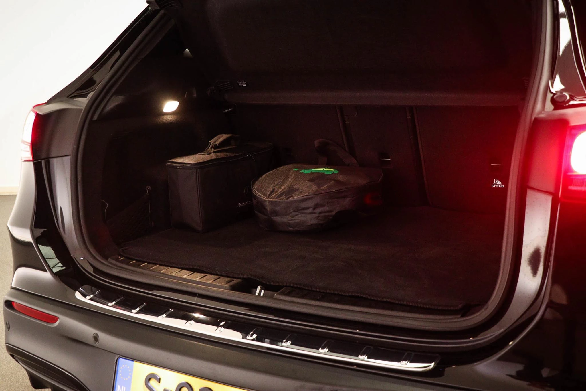 Hoofdafbeelding Mercedes-Benz EQA