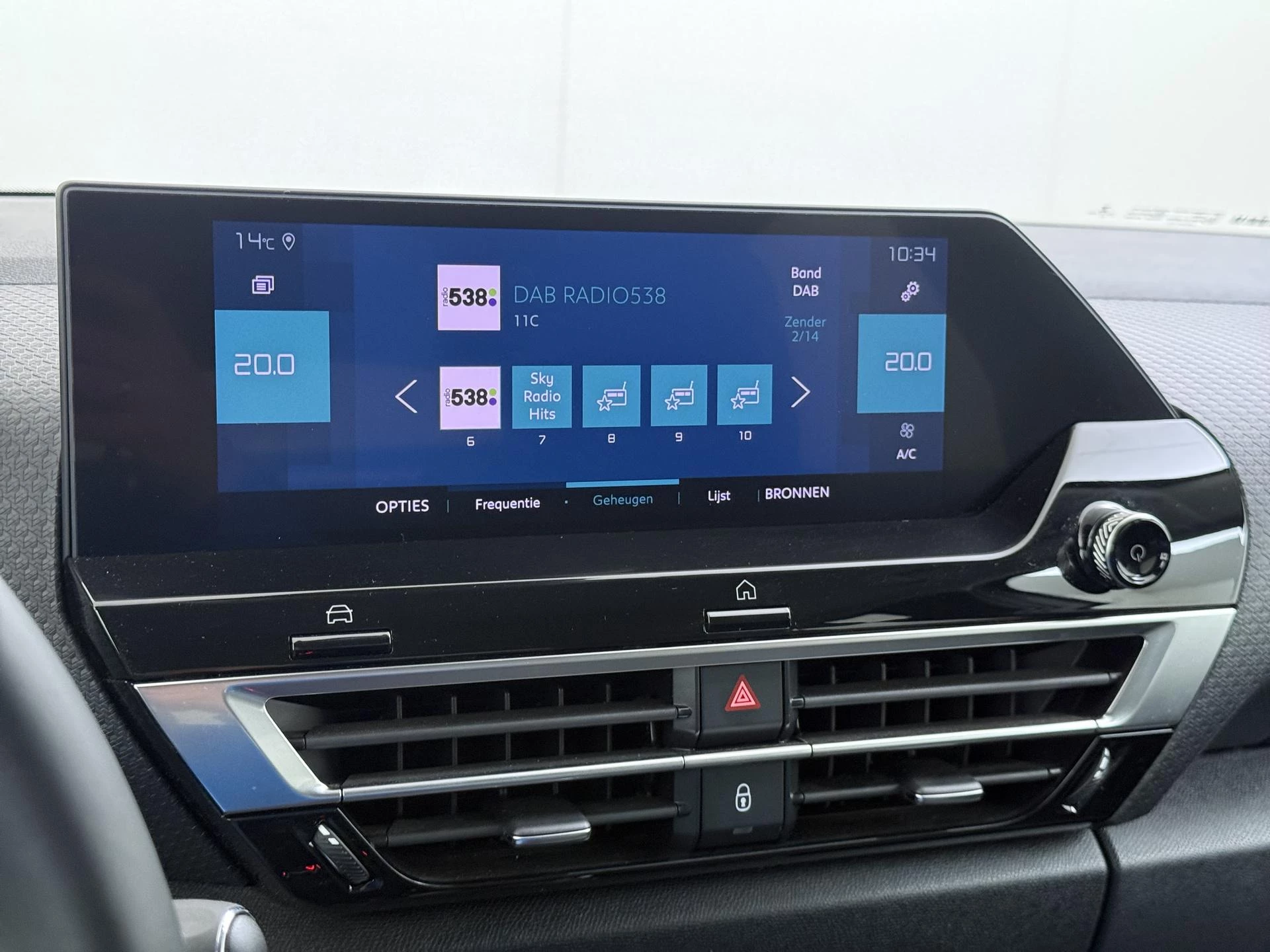 Hoofdafbeelding Citroën ë-C4