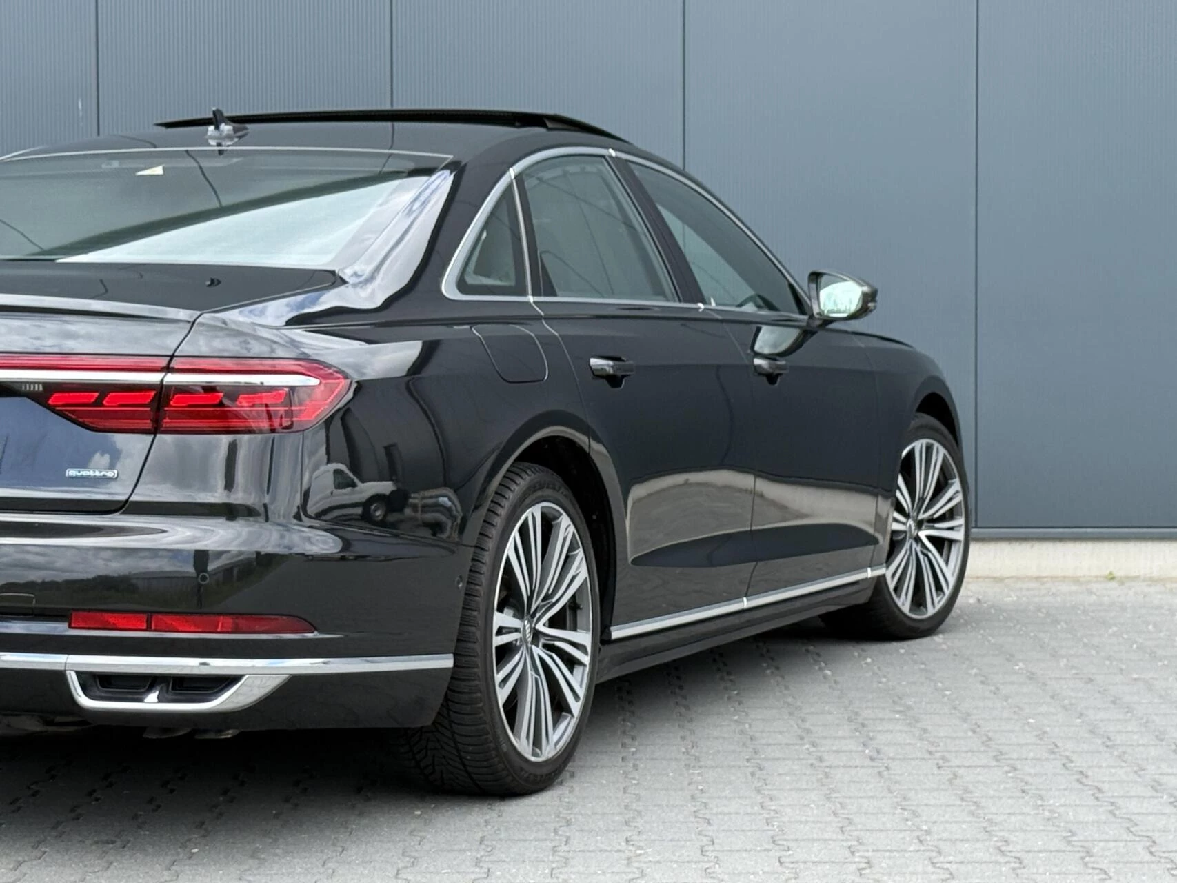 Hoofdafbeelding Audi A8