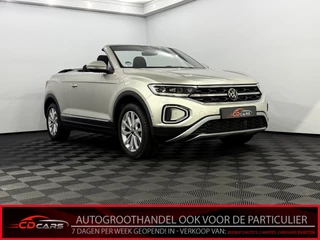 Volkswagen T-Roc Cabrio 1.5 TSI Style Camera, Virtual desk, Navi, Apple carplay, Winterpakket, Cruise control, A start stop, Lichtmetalen velgen