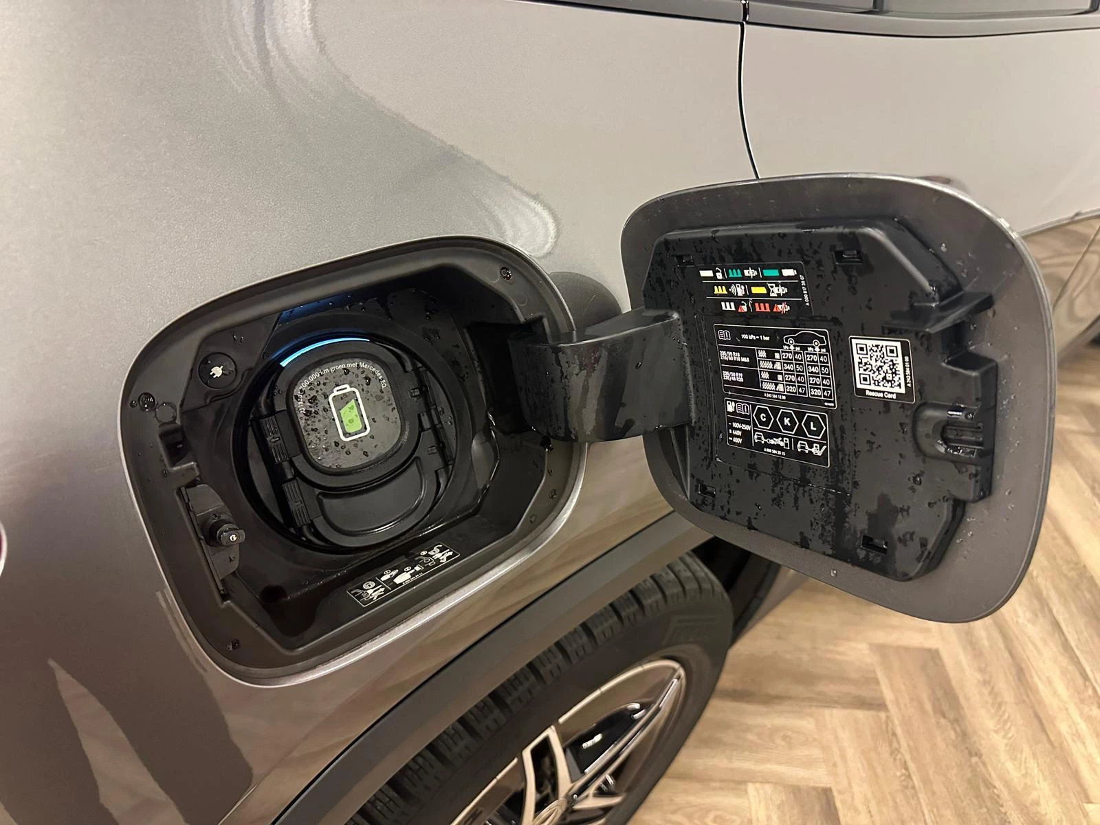 Hoofdafbeelding Mercedes-Benz EQA