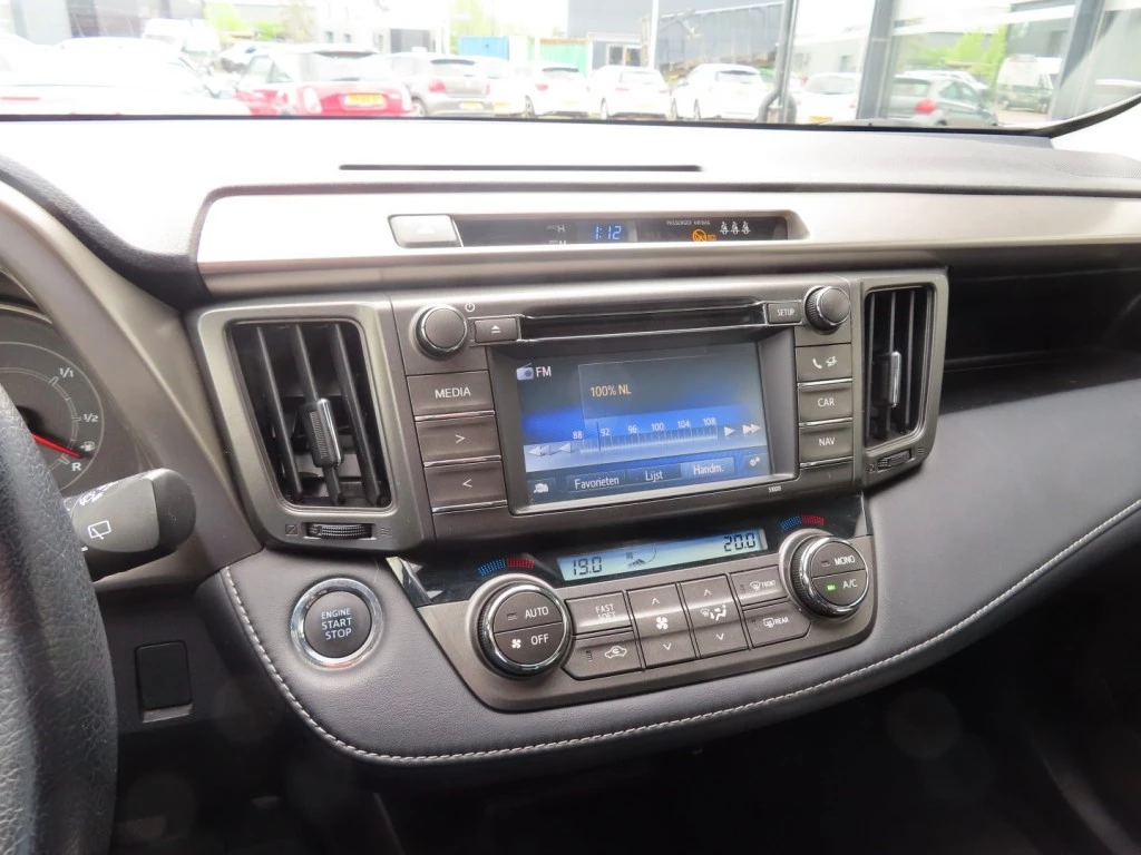 Hoofdafbeelding Toyota RAV4