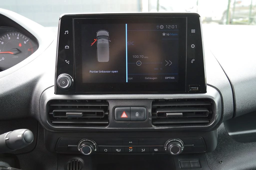 Hoofdafbeelding Peugeot Partner