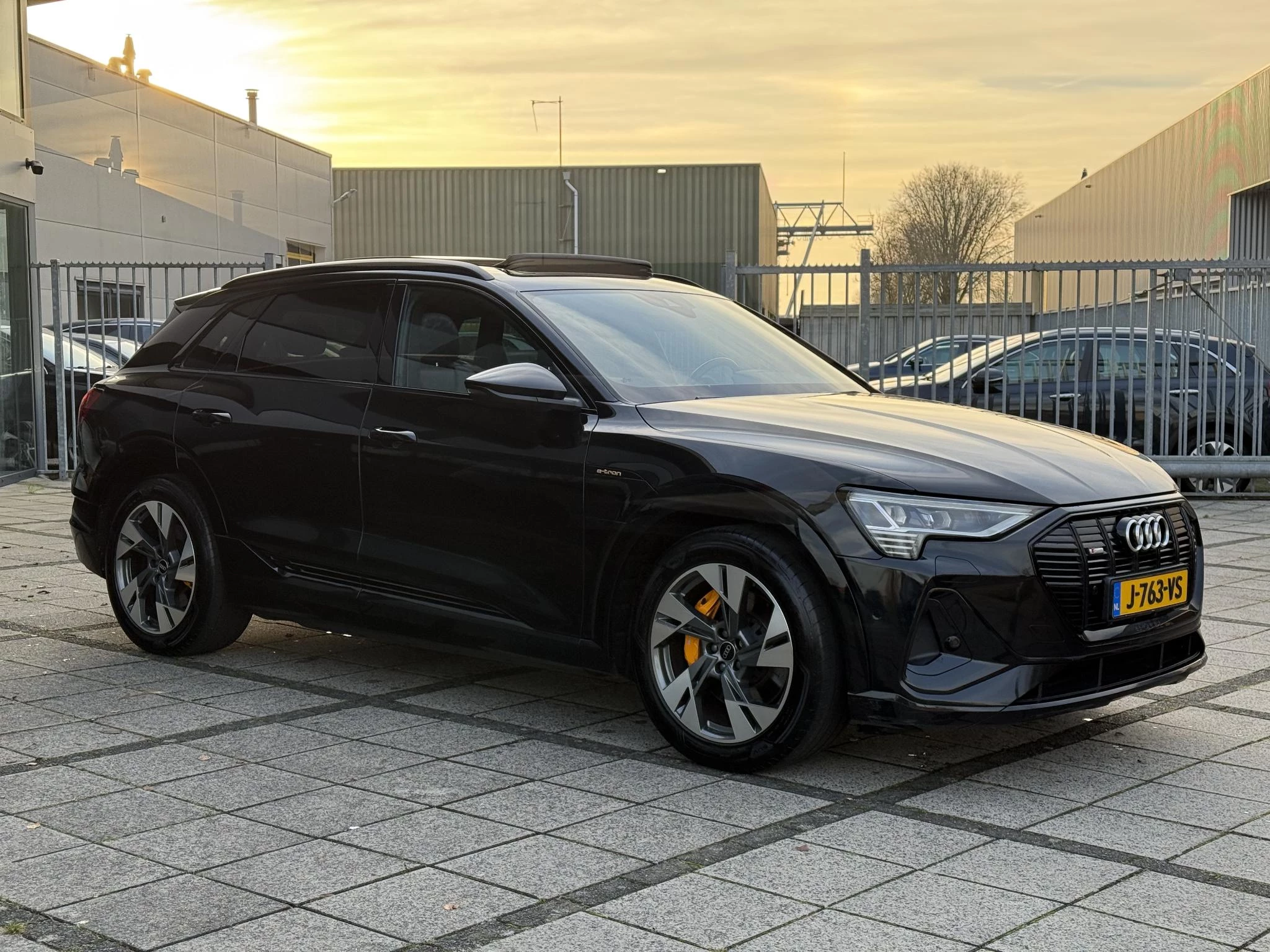 Hoofdafbeelding Audi e-tron